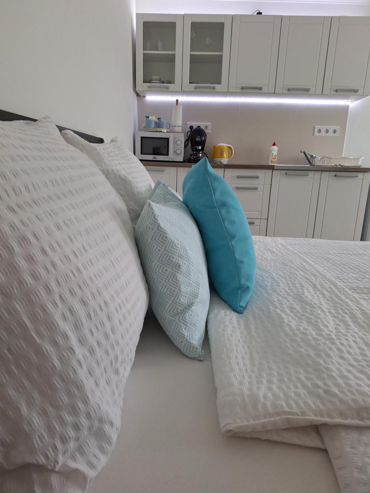 Várfal apartman Eger Esterno foto