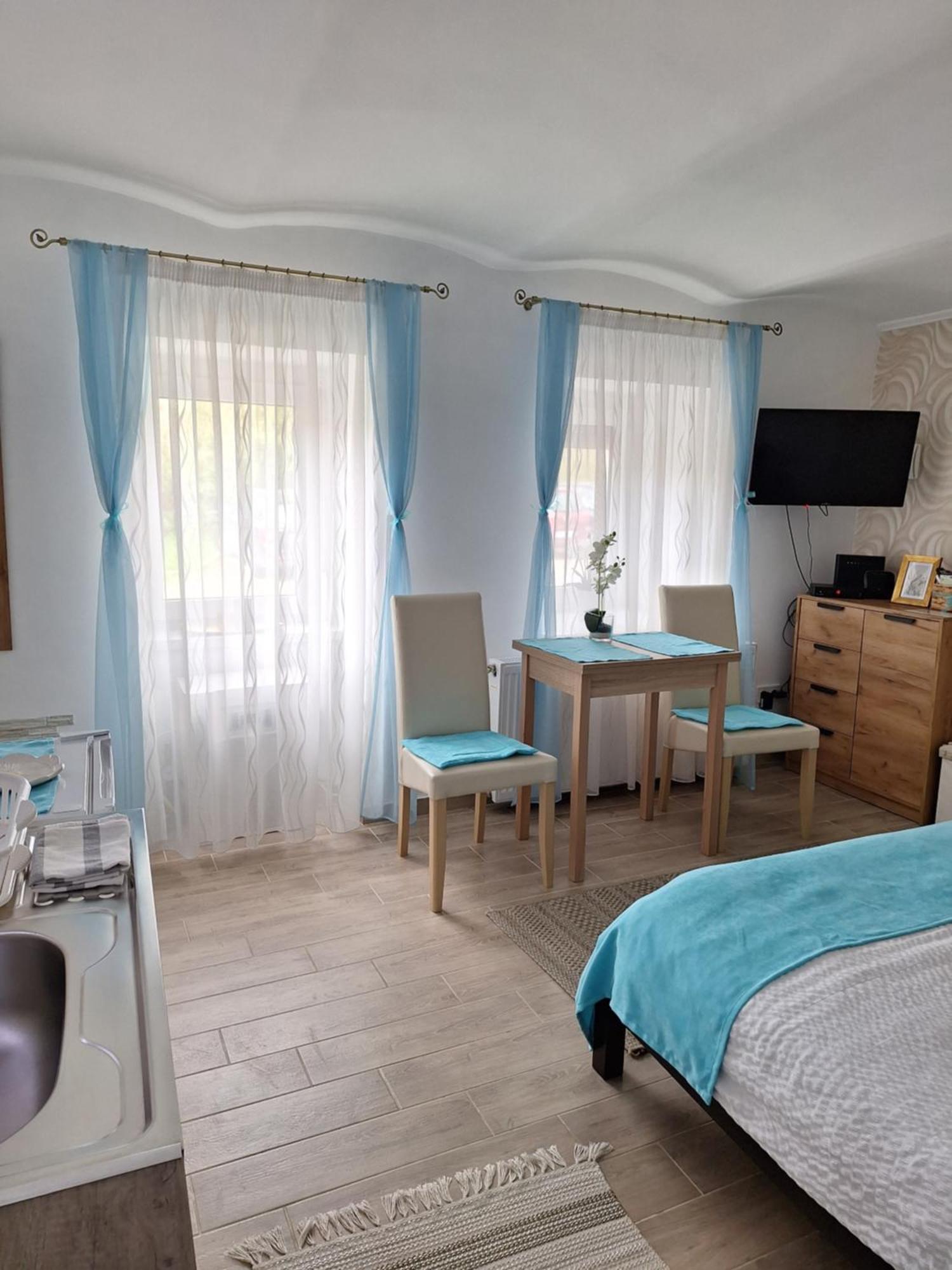Várfal apartman Eger Esterno foto